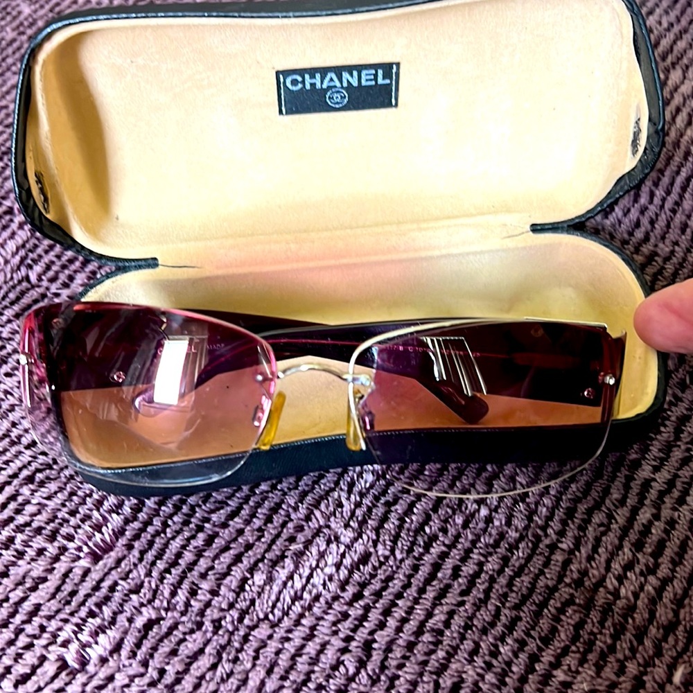 Chanel Vintage 4127 Swarovski crystal on each side